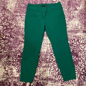 Green cropped slacks
